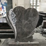 Best price european heart shape red granite tombstone and monument