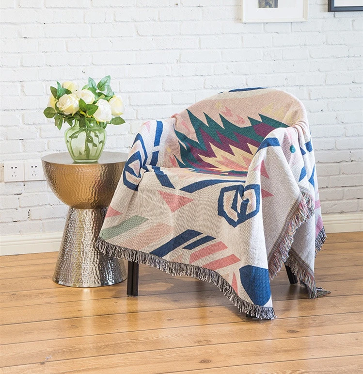 Big size geometric cotton polyester jacquard woven sofa throws blanket
