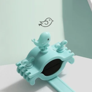 Cartoon design splash proof head water diversion device baby hand washing children faucet extender