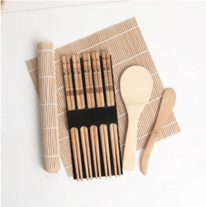Customized Cheap Japanese Easy Carry Kitchen Wooden Sushi Set For Sale