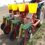 High Quality 3 Rows Corn Seeder / Rows Corn seed Planter / Maize Seeder 2BYF-3 For Sale