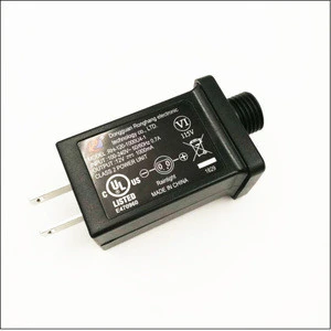BST 7: KFZ - universal plug, 12 - 24V, 2A, with LED at reichelt elektronik