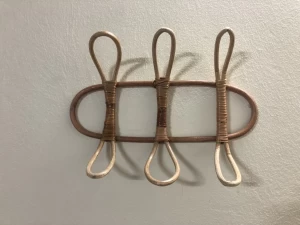 Manufacturing bamboo clothes hanger
