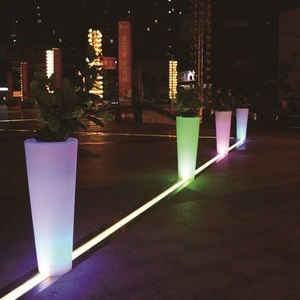 Plastic lighted led planter/LED Flower Pot/led planter with CE RoHS Approved