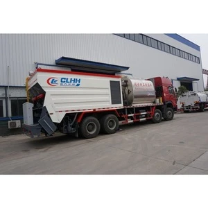 SINOTRUK HOWO 8x4 style 26m3 synchronous chip sealer truck for sale