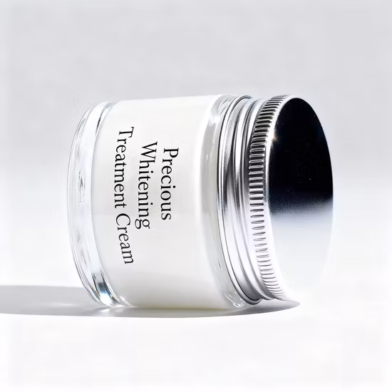 Studio Quality Coverage and Mineral Sunscreen Makeup with Lotus Extract for HD Camera Ready Skin