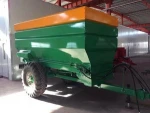 Trailer type fertilizer spreader for the tractor