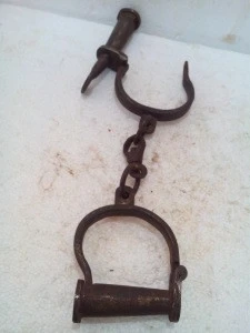 Vintage Old Reproductive Iron Lock Handcuff in working Condition