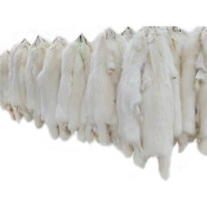 Wholesale prices white natural plate raccoon fur skins real fur pelt