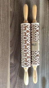 Wooden Christmas engraving rolling pin embossed cookie dough roller type non-stick surface