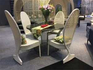 Yizhou Patio Furniture Restaurant garden customised french bamboo aluminum bistro wicker outdoor high back peacock rattan chair