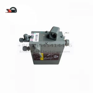 WG9525820142 Manual hydraulic oil pump-electric SINOTRUK HOWO N7G Cab turnover mechanism