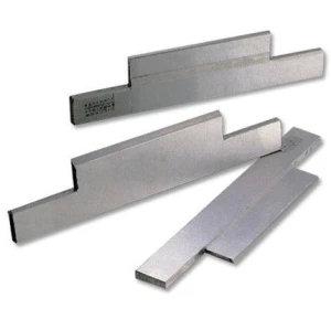 Standard centerless 12 through-type knife plate