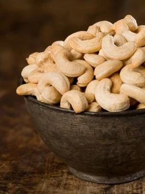 Premium Quality Cashew Nuts – Raw & Processed | Export Grade