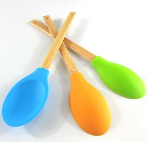 2016 New Arrival Food Grade Cheap Silicone Spoon with wooden handle