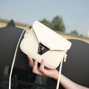 2019 Women Leather Mini Bags Vintage Messenger Bag Korea Wholesale Handbags
