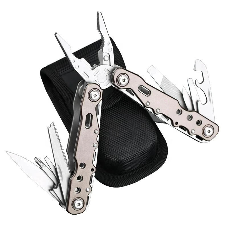 2020 Amazon hot selling portable folding repair hand tools plier multitool