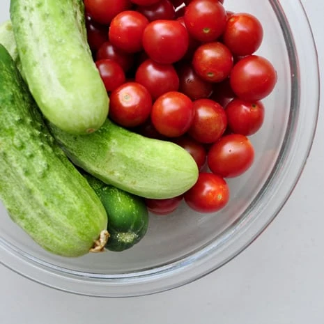 Assorty gherkin and cherry tomatoes in jar  720ml