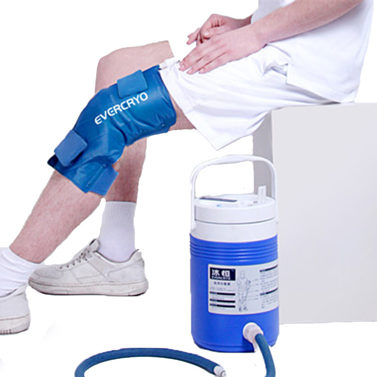EVERCRYO Cold Pack Knee Therapy for Aches, Swelling, Bruises, Sprains, Inflammation