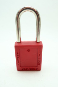 Lot of 2 new master lock 410KARED red safety lockout padlock with key miscellaneous