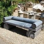 Natural And Carved Garden Landscape Round Marble Top Coffee Table