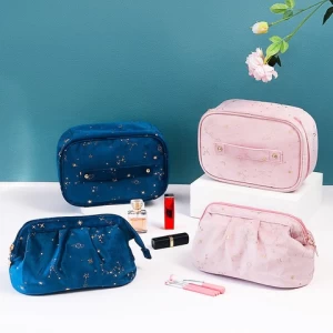 Portable Cosmetic Bag Toiletry Bag Large Travel Makeup Pouch Organizer Bag for Girls Women