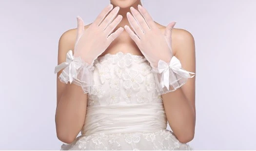 Romantic simple style lace white bridal gloves for wedding party