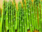 SELL FRESH GREEN ASPARAGUS HIGH QUALITY BEST PRICE