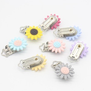 Sunflower Shape Baby Pacifier Clips BPA Free Silicone Nipple Holder Baby Teething Toys DIY Teether Pendant pacifier Chain Tools