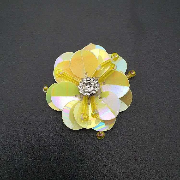 Wholesale New arrival small flower 3d designs beaded rhinestone sequin applique patches for clothes
