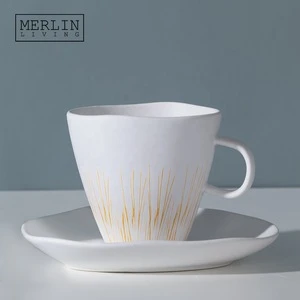 Wholesale Nordic mugs Ceramic coffee cups set milk tea cups and saucers porcelain ceramic coffee mugs tableware gift sets