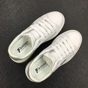 Small white shoes Student shoes versatile casual sports shoes PU material non-slip hovercraft shoes