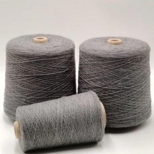 Grey bulky Nm26/2plies 30% carbon inside staple fiber blended with 70% bulky acrylic staple fiber for knitting touchscreen yarn-XT11815