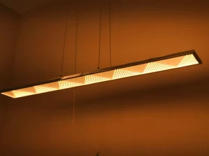 Linear lamp