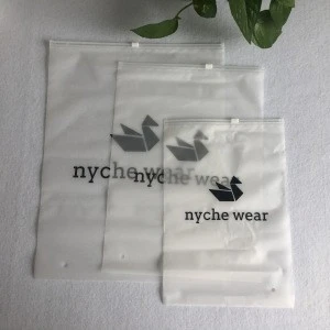 2019 underwear coat cloth double side frosted plastic zip lock bags with air hole