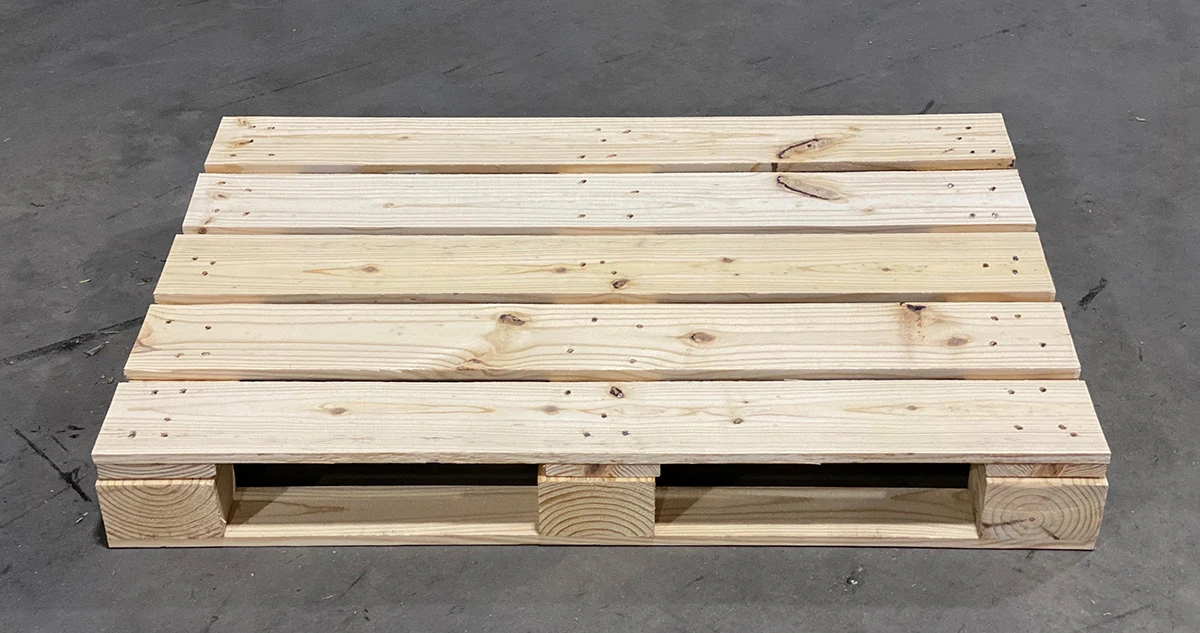 31.5" x 47.25" 4 Way Entry Block Pallet Wood Pallet Stackable Reusable New KD HT Southern Yellow Pine Pallet Export Quality