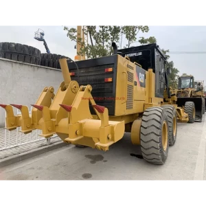 95% new low running hours cat grader with low price sale