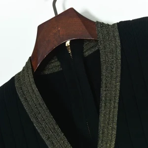 Autumn new contrast gold line valley wave waist long sleeve knitted skirt sweater dress for women