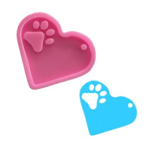 B176 Silicone Shiny Resin Keyring Molds Heart with Paw Cutout Keychain Mold
