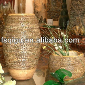 Foshan fashion ceramic pottery craft desk decoration