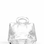 Wholesale 150ml custom design square Aromatherapy Reed Diffuser Glass Bottle clear unique shape with glass stopper