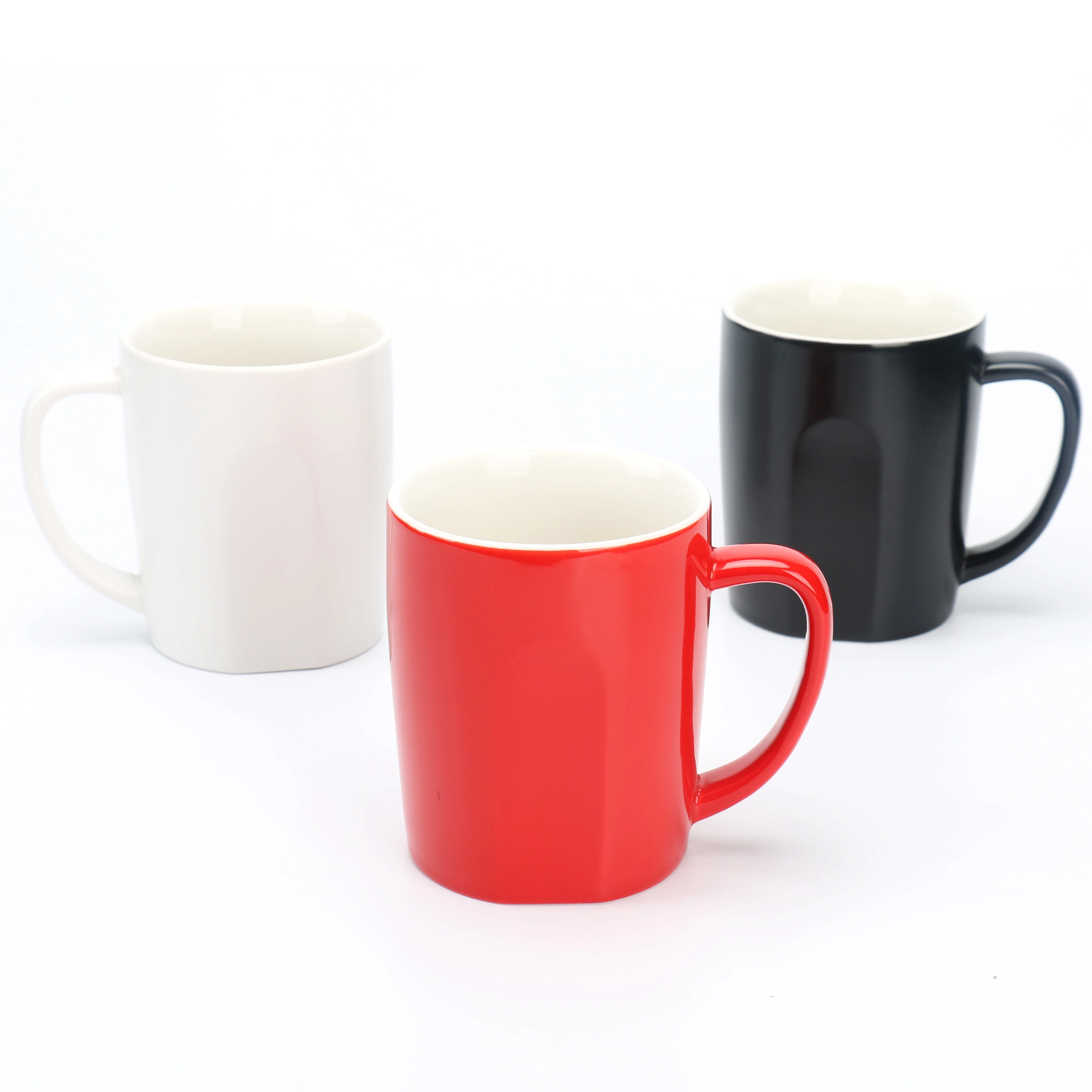 Wholesale Special Ceramic Coffee Cup with Handgrip porcelain mug/cup