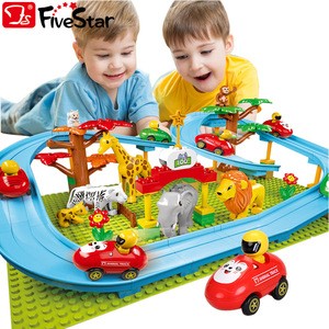 Zoo Theme With Slot Car Race Track Plastic Building Blocks Toys For Kids Educational Toys BSCI