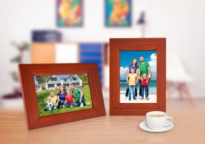 Touch screen digital photo frame