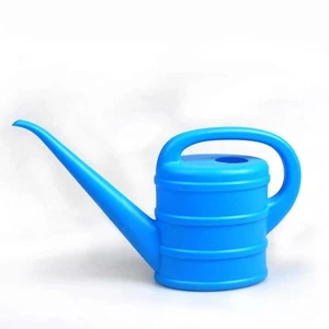 2L High Quality Popular cheap Garden use spray water Cans PE Plastic watering Can wholesale