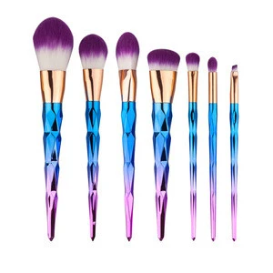 7pcs Diamond Shape Rainbow Handle Make up Brush Set Foundation Powder Blush EyeShadow Lip Brush kwasten Beauty Makeup Tools Kit