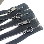 Black Zip With  Custom Puller Garment Accessories Swing Zippers Sets Factory Direct 3# 5# 8# Metal Open End Zipper for Clothes