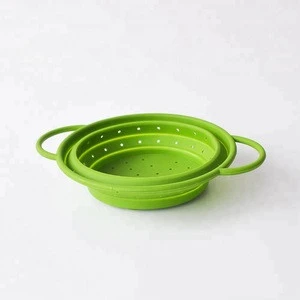 Brand New Keep Dry Empty Vegetable / Fruit Basket With Holder Silicone Collapsible Colander