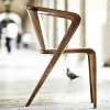 European Style Modern Luxury Restaurant Chairs Elegant Wood Windsor Chair