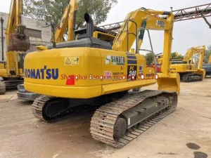 Good quality and low price small machine used mini excavator komatsu pc240 for sale